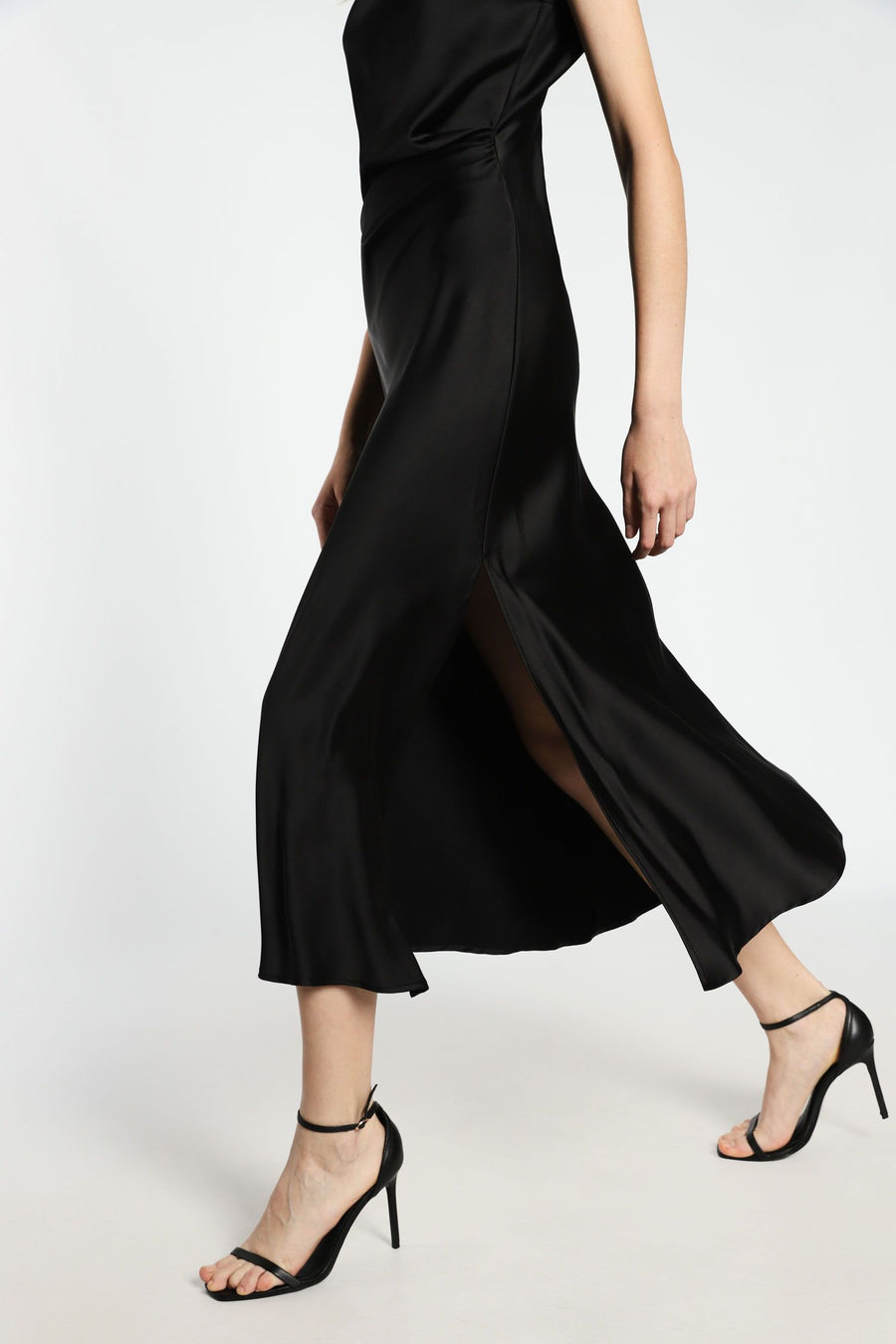 Rochie midi